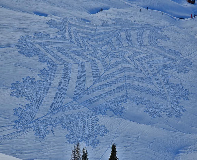 Illustration for article titled Art That's Made with Snow and Ice